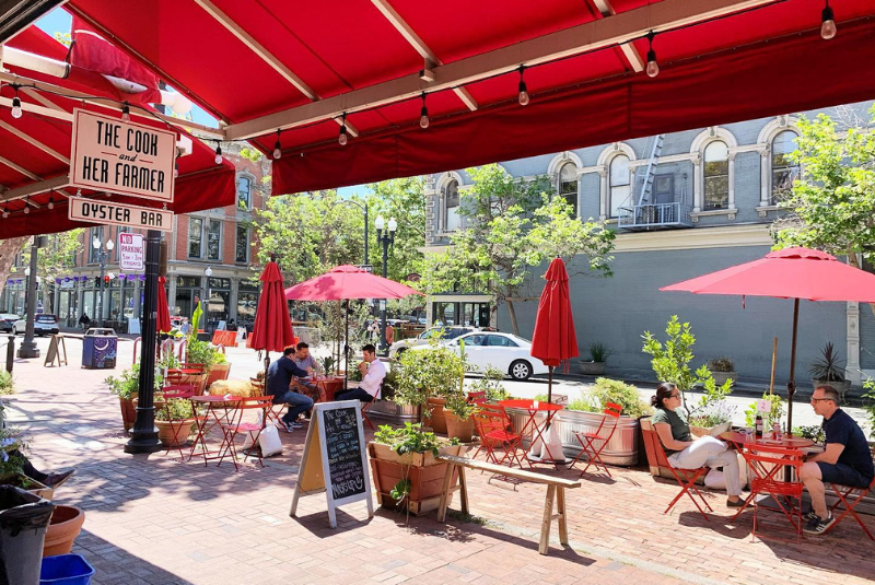 Black Owned Oyster Bar in Oakland in Swans Marketplace